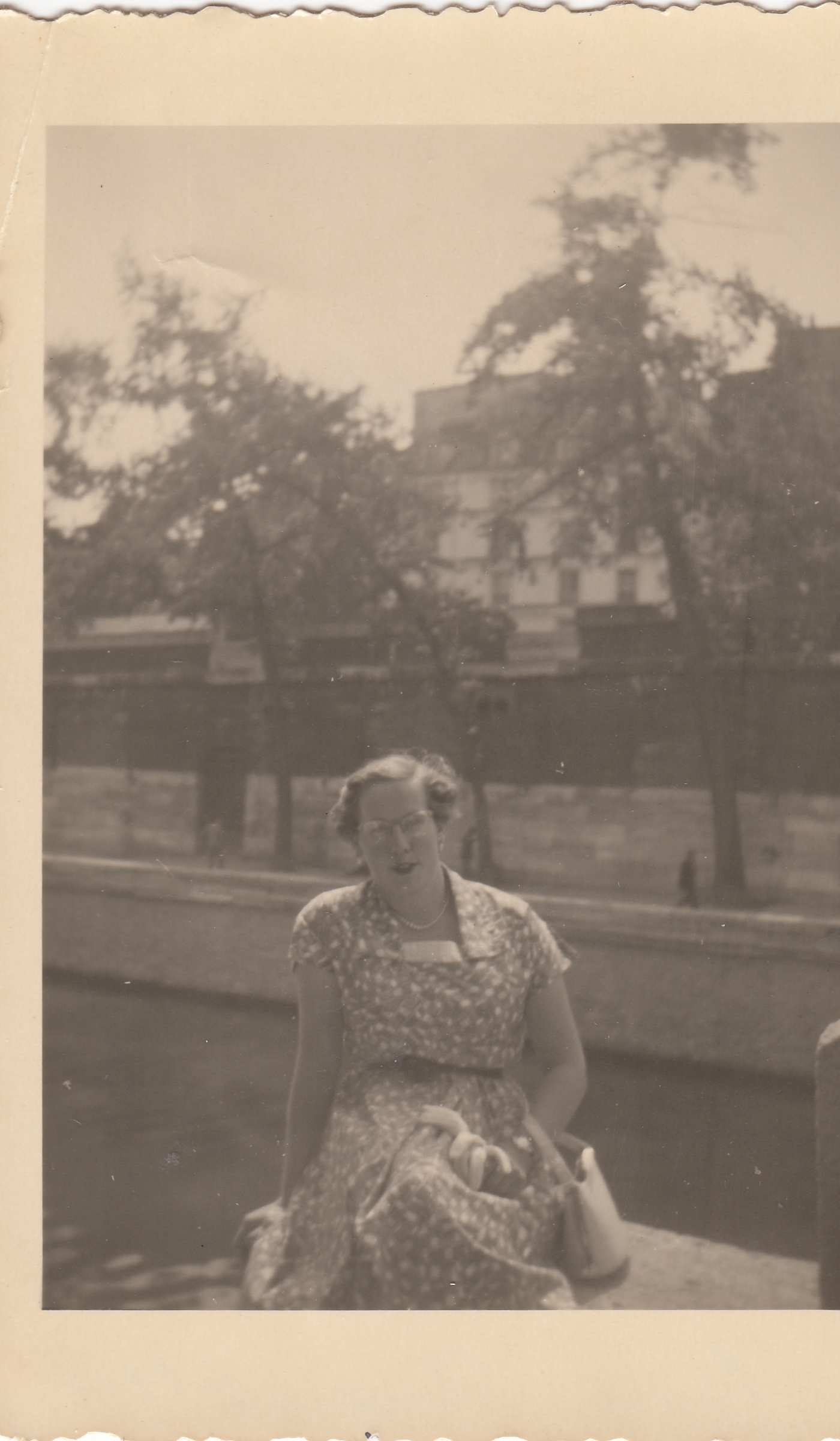 JanetOnTheStepsOfBridgeParisAugust1955.jpg